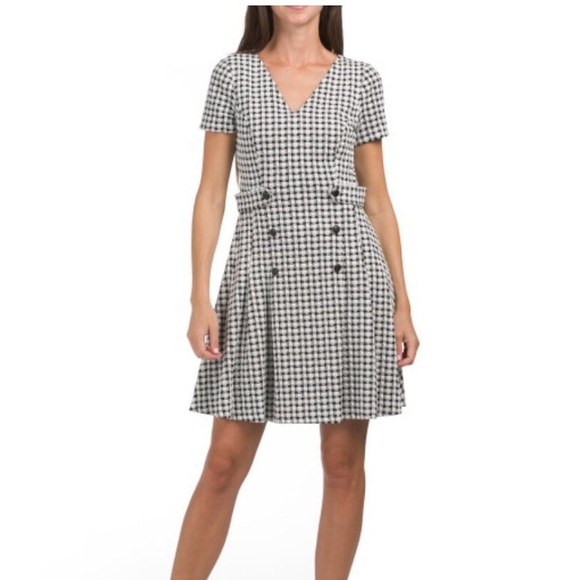 DKNY Double Breasted Black Ivory Checkered Short Sleeve Fit & Flare Dress NWT - Picture 2 of 8